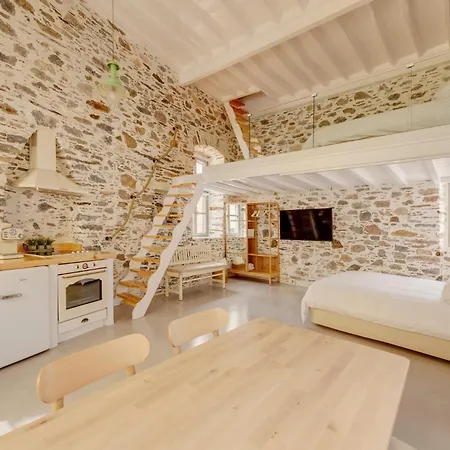 Artdecosyros Superior *