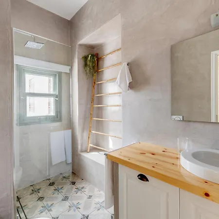 Artdecosyros Superior * Ano Syros